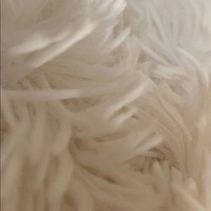 Meet your Posher, Ava